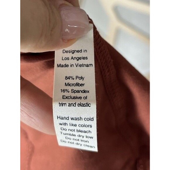 New Essential Bodywear EBW FIT Defined Hooded Yoga Jacket Women S Small Maroon - Picture 8 of 10